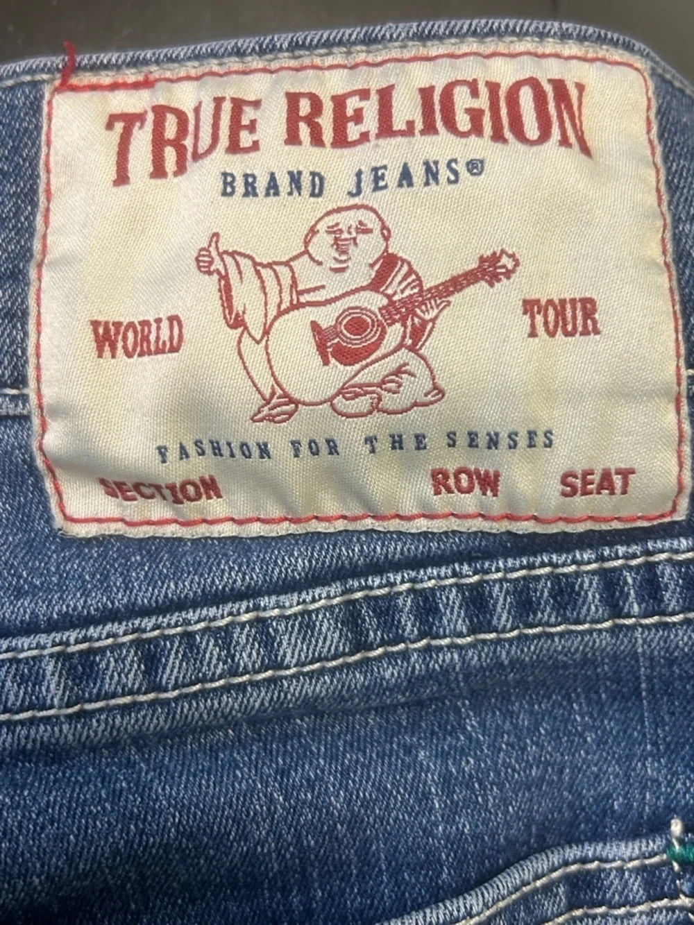True Religion Ricky Relaxed Straight Leg Blue Jeans Green Stitching Horseshoe